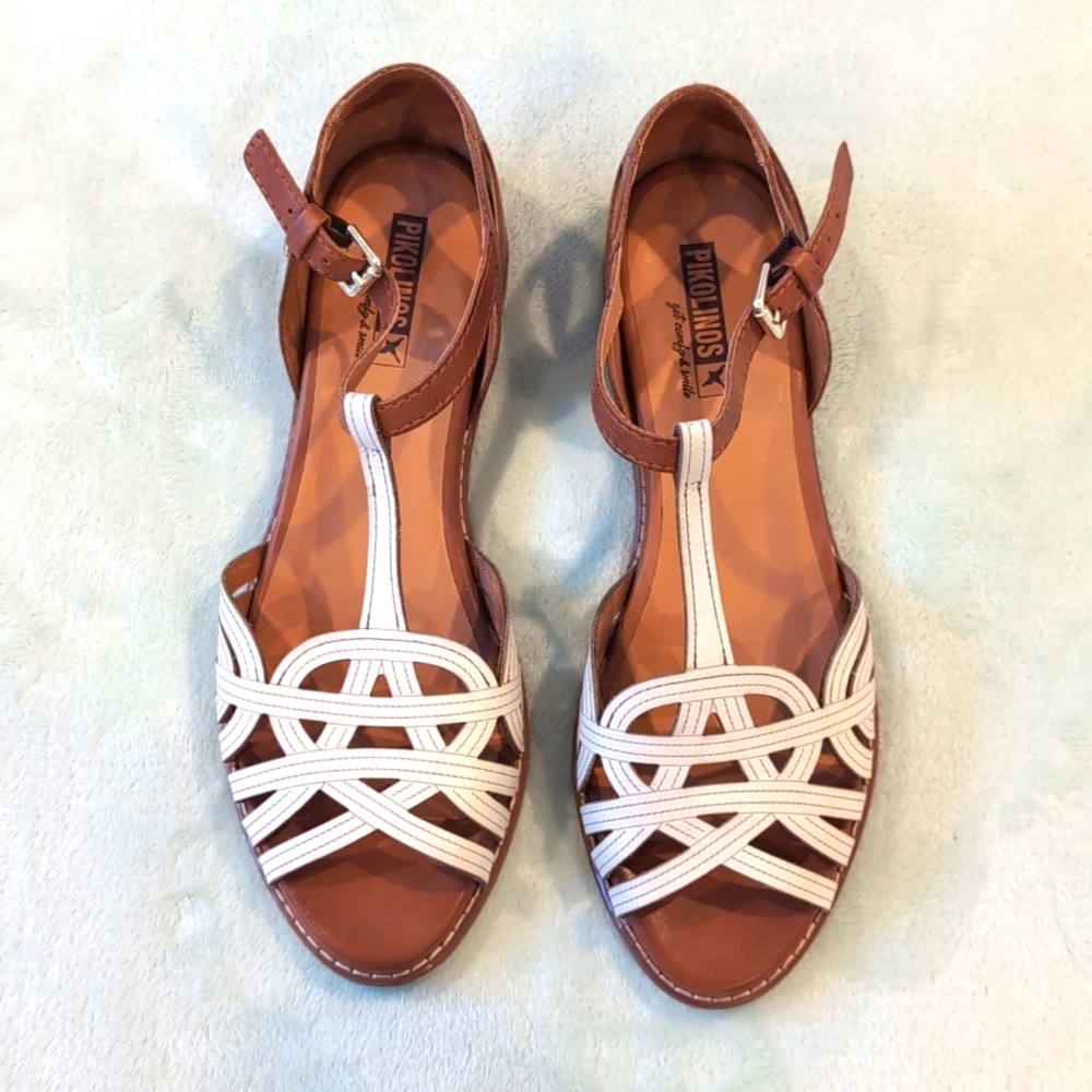 Pikolinos EU 40 t-strap sandals